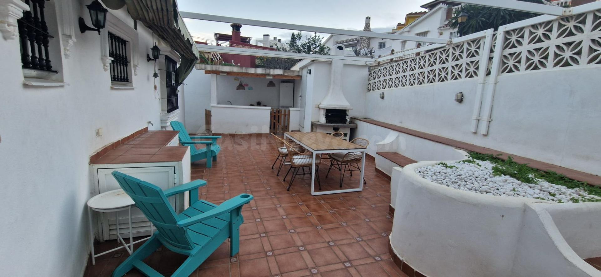 se vende villa de una sola planta en zona sohail
