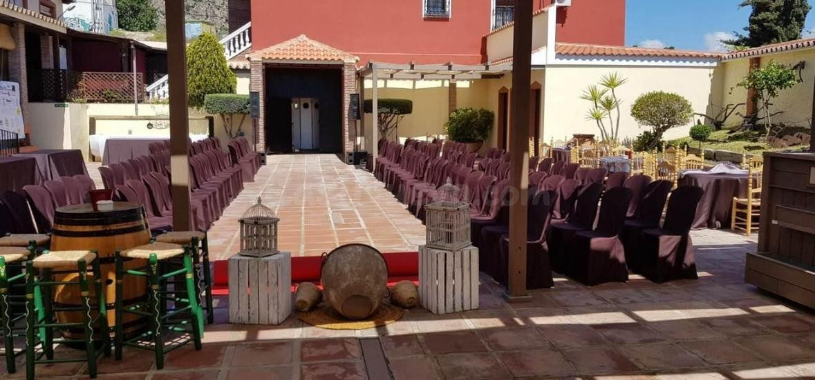 se vende restaurante con casa y cuadras en Malaga - foto 4