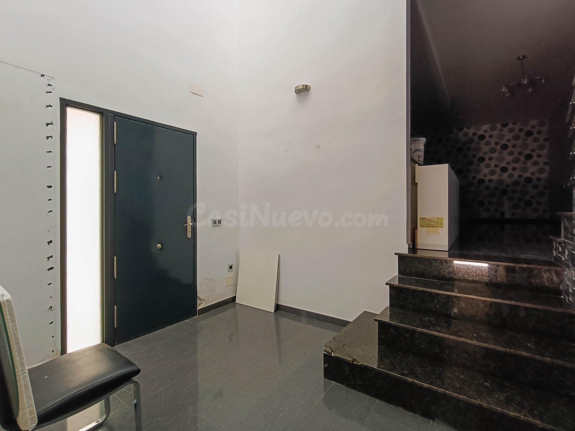 Casa de Diseño Moderno con 3 habitaciones y Acabados de Lujo - foto 4