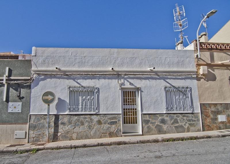 Casa  en planta baja en Motril, Granada