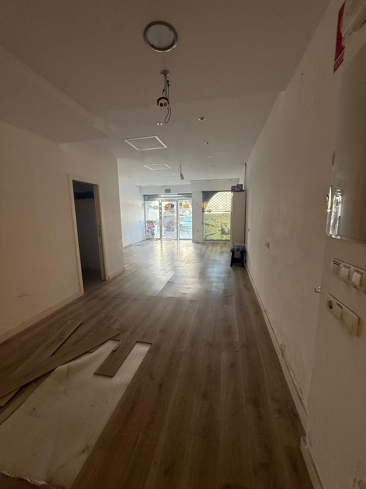 ALQUILER DE LOCAL COMERCIAL - 110 M2 APROX - LOS BOLICHES, F