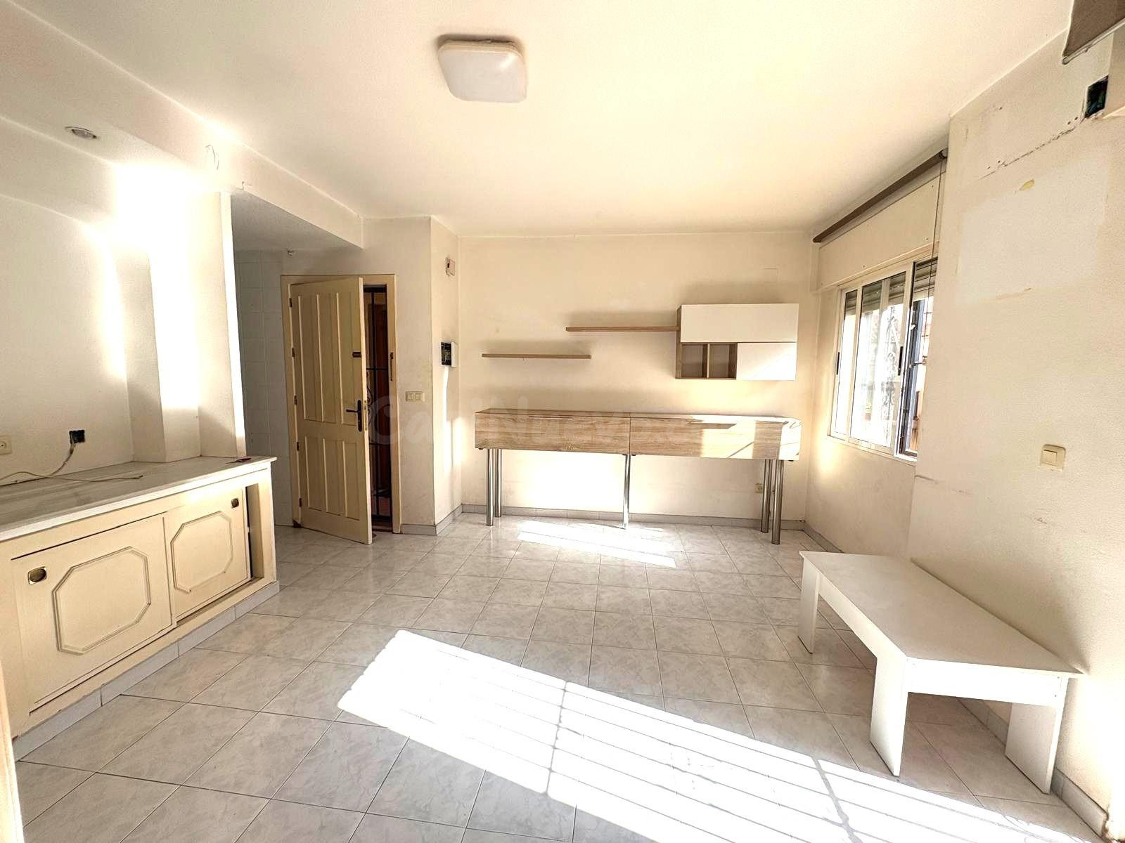 BUNGALOW PLANTA ALTA CON SOLÁRIUM, TERRAZA Y PISCINA JUNTO A CC.HABANERAS/ CARREFOUR - foto 5