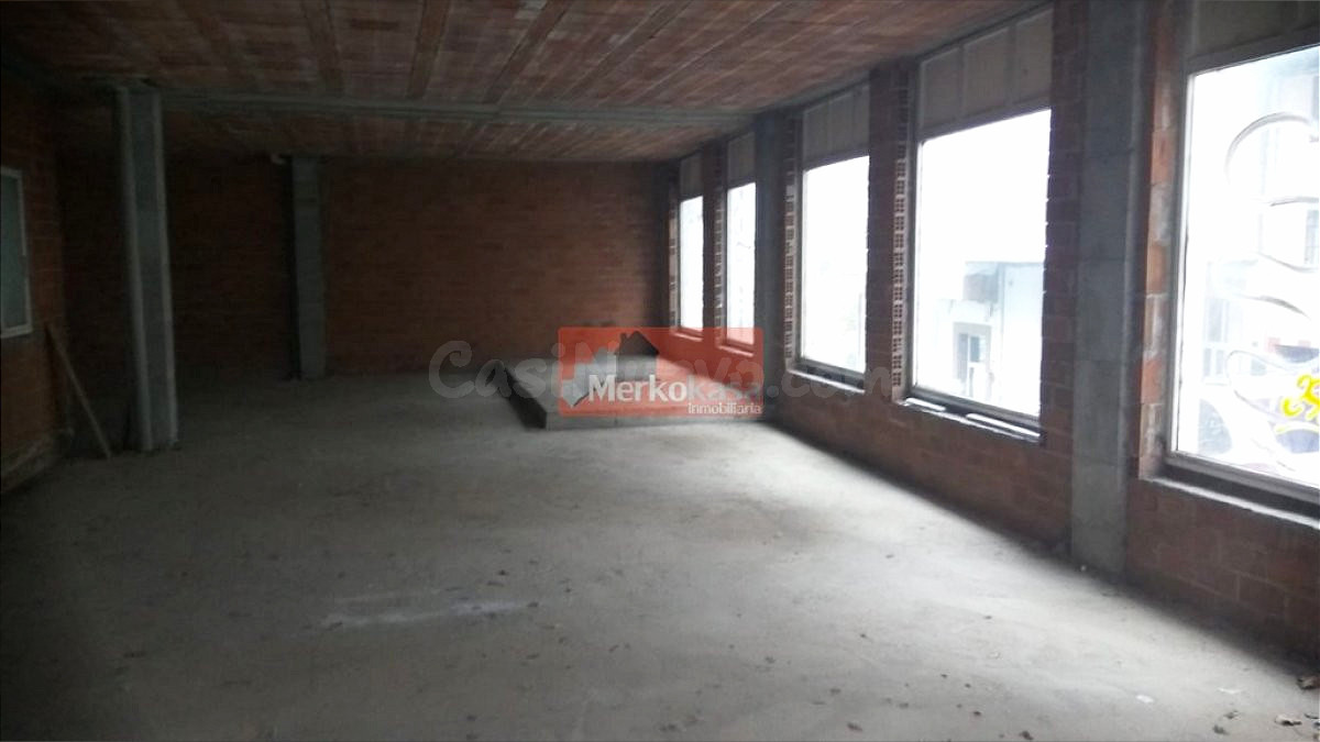 ¡OCASIÓN! BAJO COMERCIAL DE 120 m2 EN EXCELENTE UBICACIÓN! - foto 4