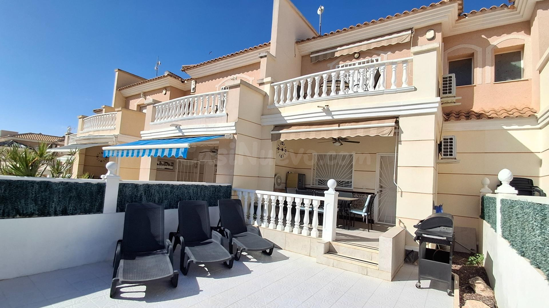 CASA EN CIUDAD QUESADA CON PISCINA Y LISTA PARA VIVIR - foto 2