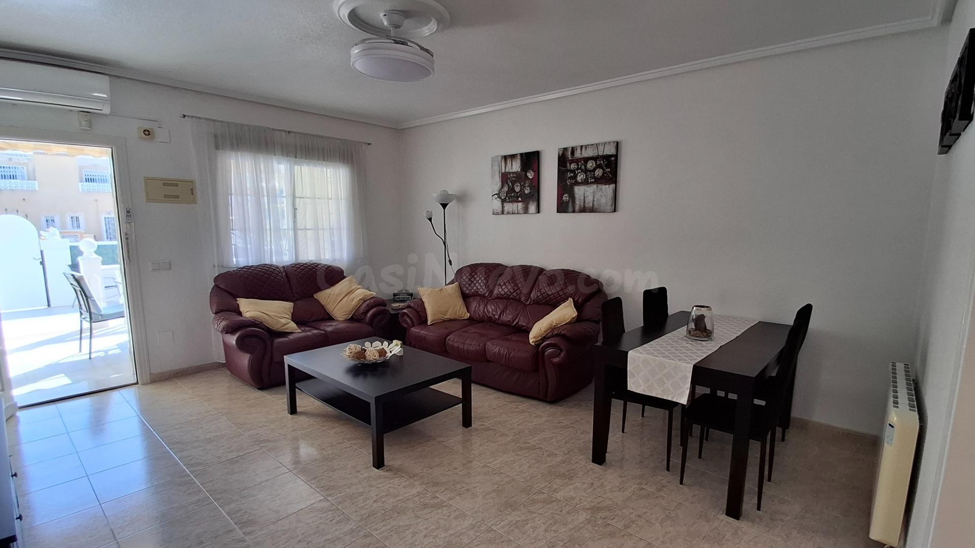 CASA EN CIUDAD QUESADA CON PISCINA Y LISTA PARA VIVIR - foto 4