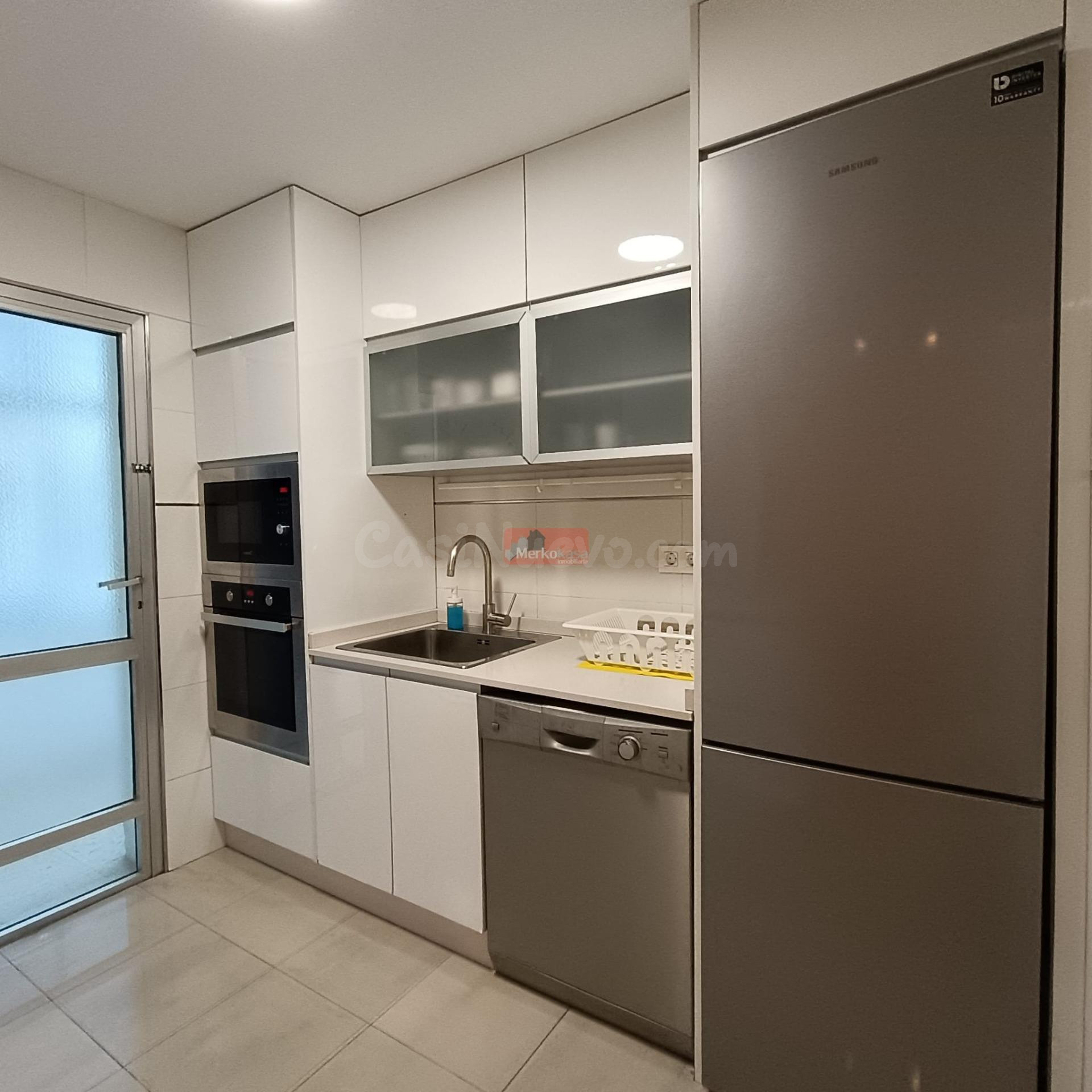 SE ALQUILA PISO REFORMADO EN FINGOI!!! - foto 4