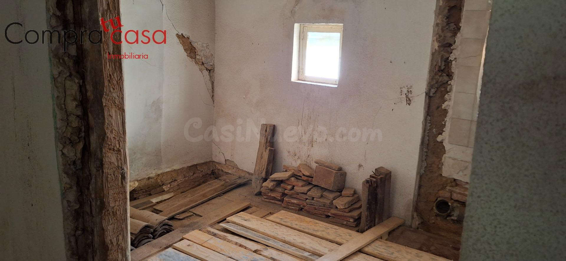 CASA PARA REHABILITAR EN ZONA MONUMENTAL DEL CASCO HISTORICO - foto 3