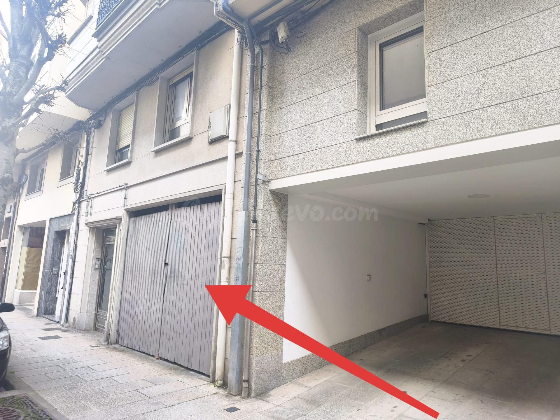 BAJADA DE PRECIO !!! SE VENDE LOCAL EN OBRA CON SÓTANO EN RÚA ANDURIÑAS