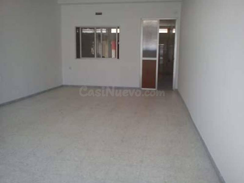 Local comercial 80m² en alquiler - SAN GREGORIO - foto 2