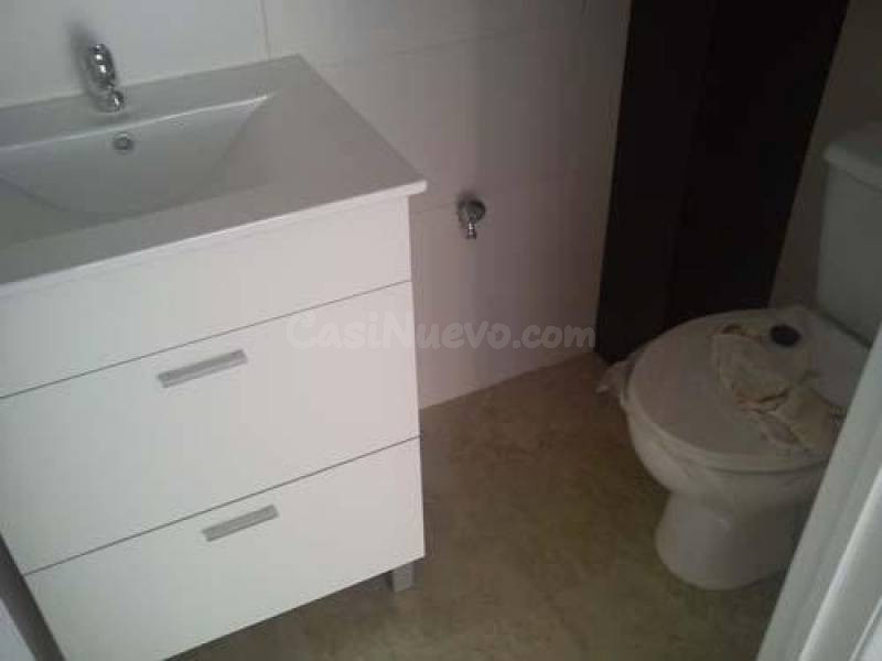 ALQUILER LOCAL ZONA EL LAGAR, CLIMATIZADO, GRAN ESCAPARATE,  - foto 4