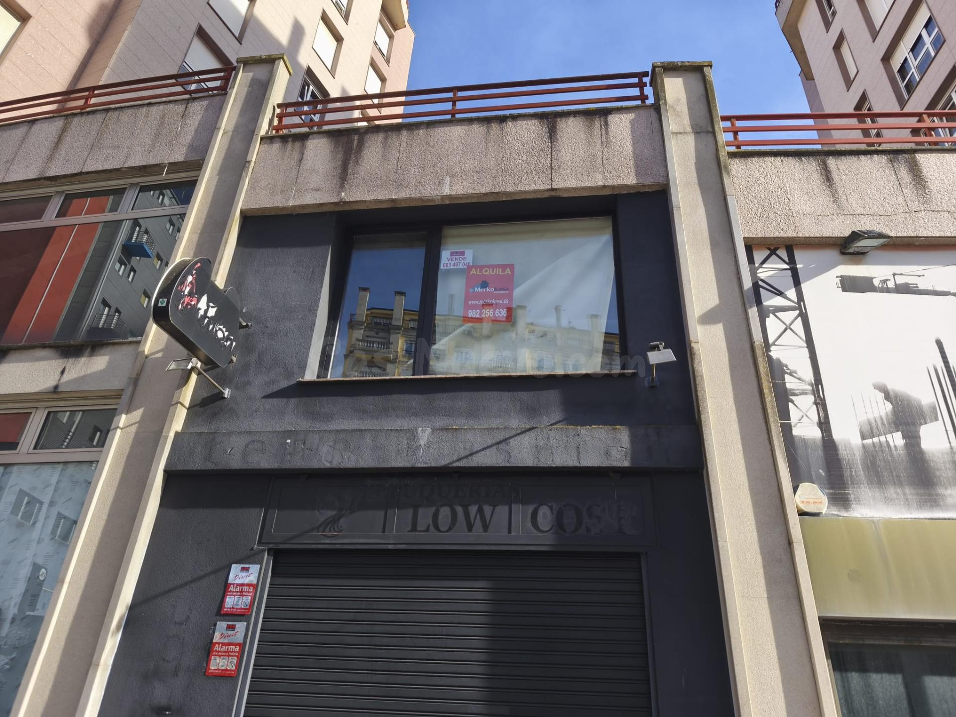 SE VENDE O SE ALQUILA LOCAL COMERCIAL CON ENTREPLANTA CERCA DE PLAZA DE AGUAS FÉRREAS