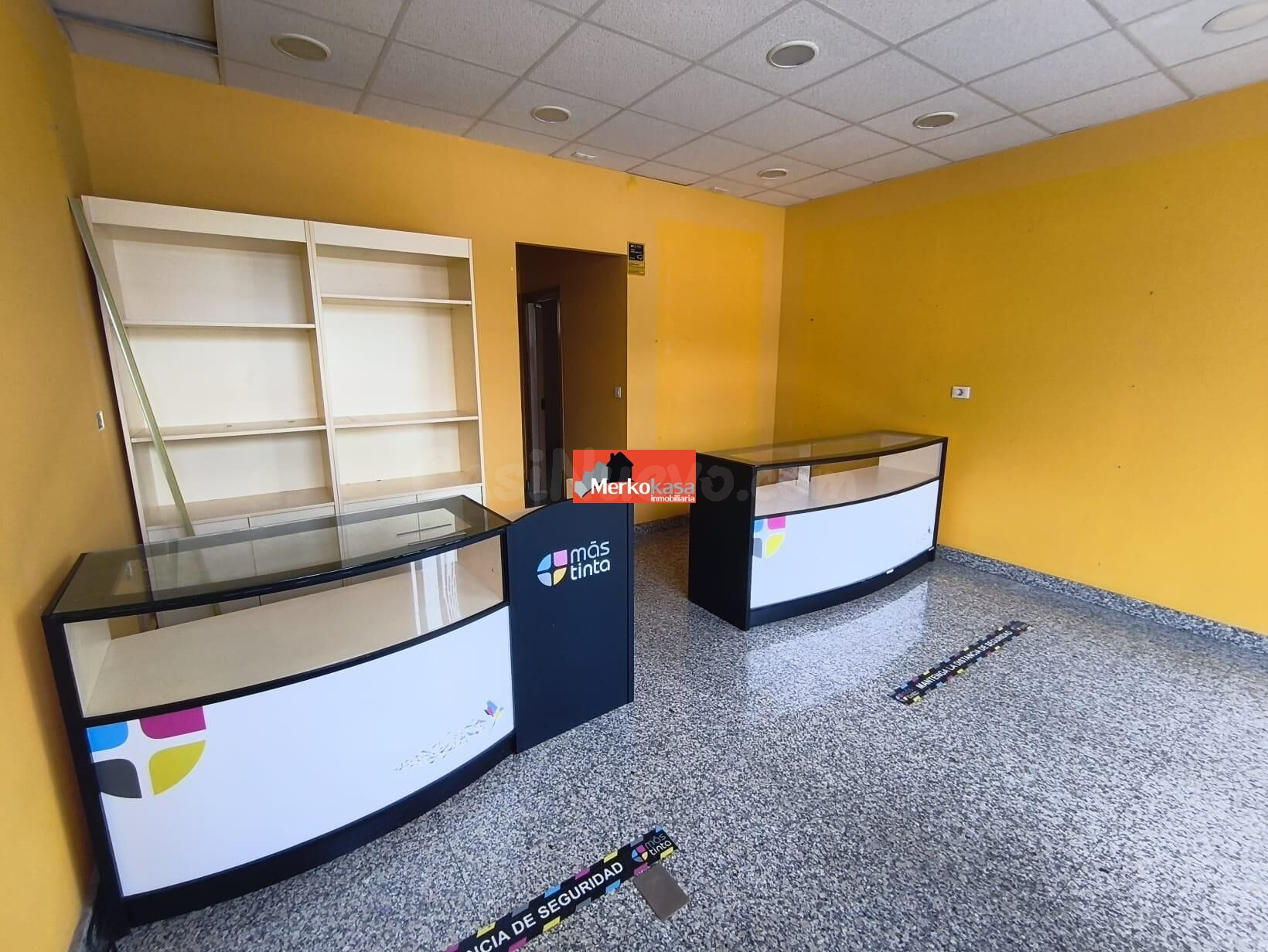 SE ALQUILA LOCAL COMERCIAL PARA CUALQUIER TIPO DE NEGOCIO