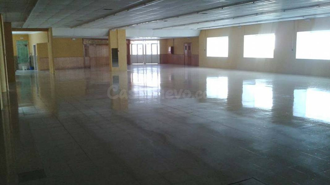 VENTA MONTIJO, AMPLIO LOCAL COMERCIAL CENTRICO, PRECIO NEGOC - foto 4