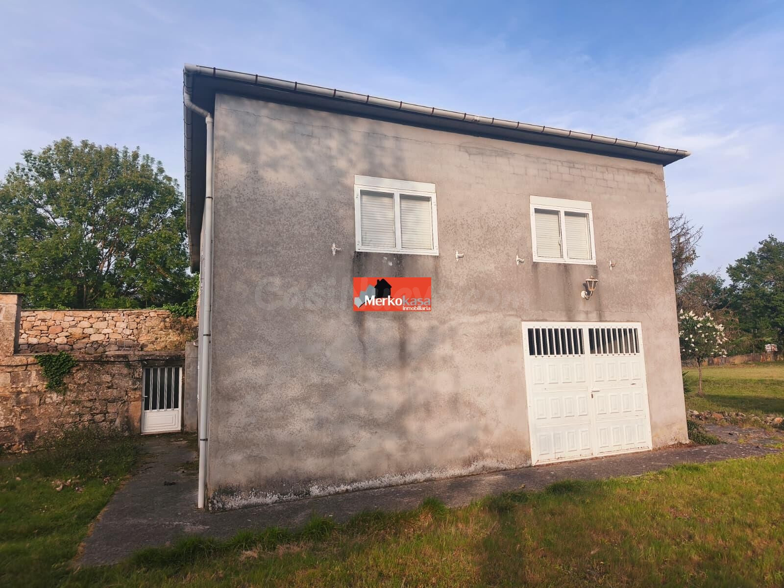 SE VENDE CASA AMPLIA CON TERRENO CERRADO CERCA DE PUEBLA DE SAN JULIÁN - foto 3