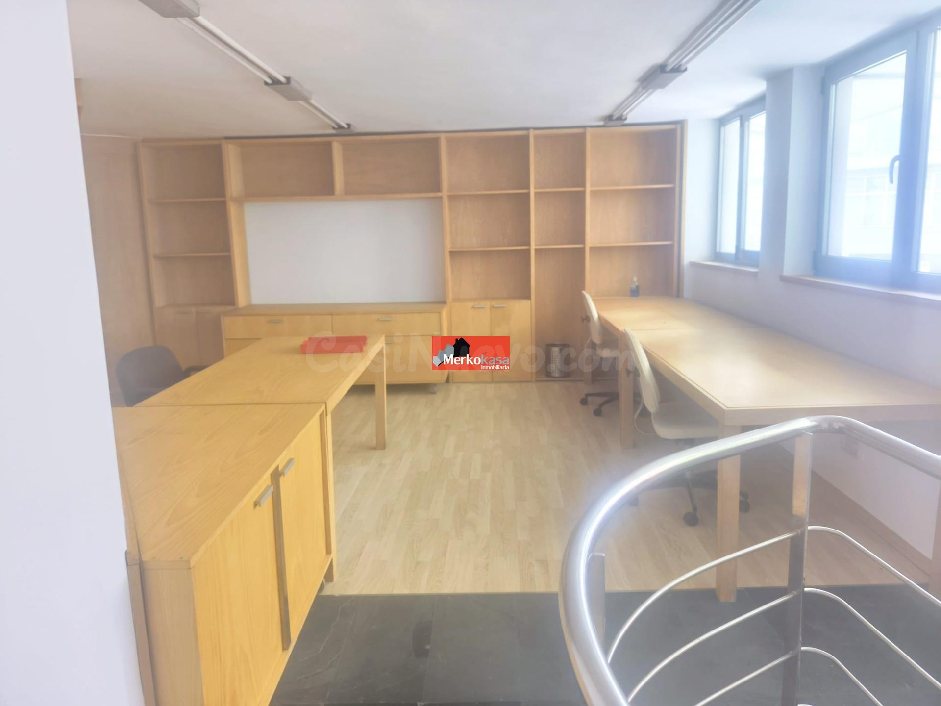 SE VENDE BAJO CON ENTREPLANTA CON ENTRADA INDEPENDIENTE RÚA CONCEPIÓN ARENAL - foto 2