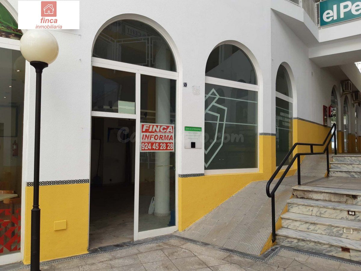 BADAJOZ, LOCAL COMERCIAL EN EL PASAJE COMERCIAL GOLF GUADIANA