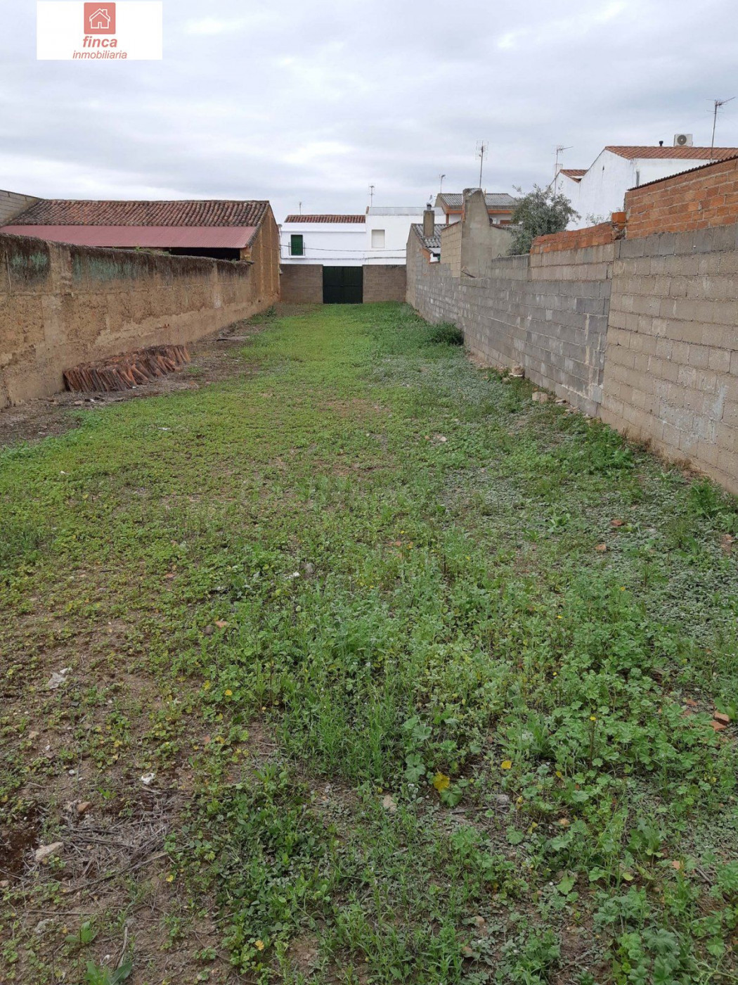 LA NAVA DE SANTIAGO, SOLAR EN VENTA CERCA DE COLEGIOS Y CENT
