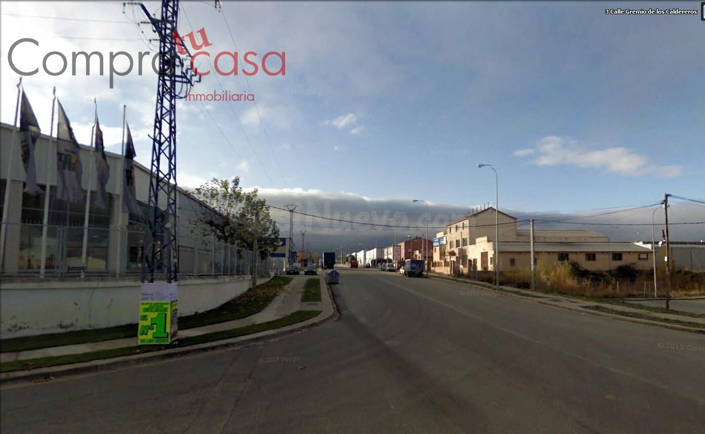 VENTA DE NAVE CON GRAN CAMPA EN POLIGONO DE HONTORIA.-.SEGOV - foto 4