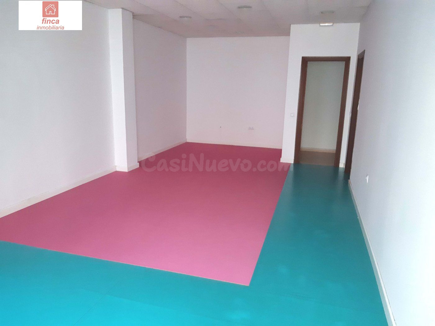 MONTIJO ALQUILER LOCAL COMERCIAL DIAFANO, CLIMATIZADO, CON A - foto 2