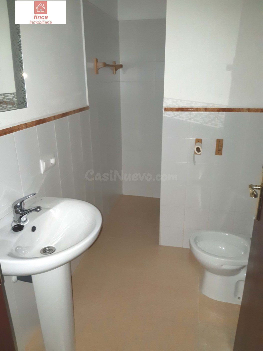 MONTIJO ALQUILER LOCAL COMERCIAL DIAFANO, CLIMATIZADO, CON A - foto 4