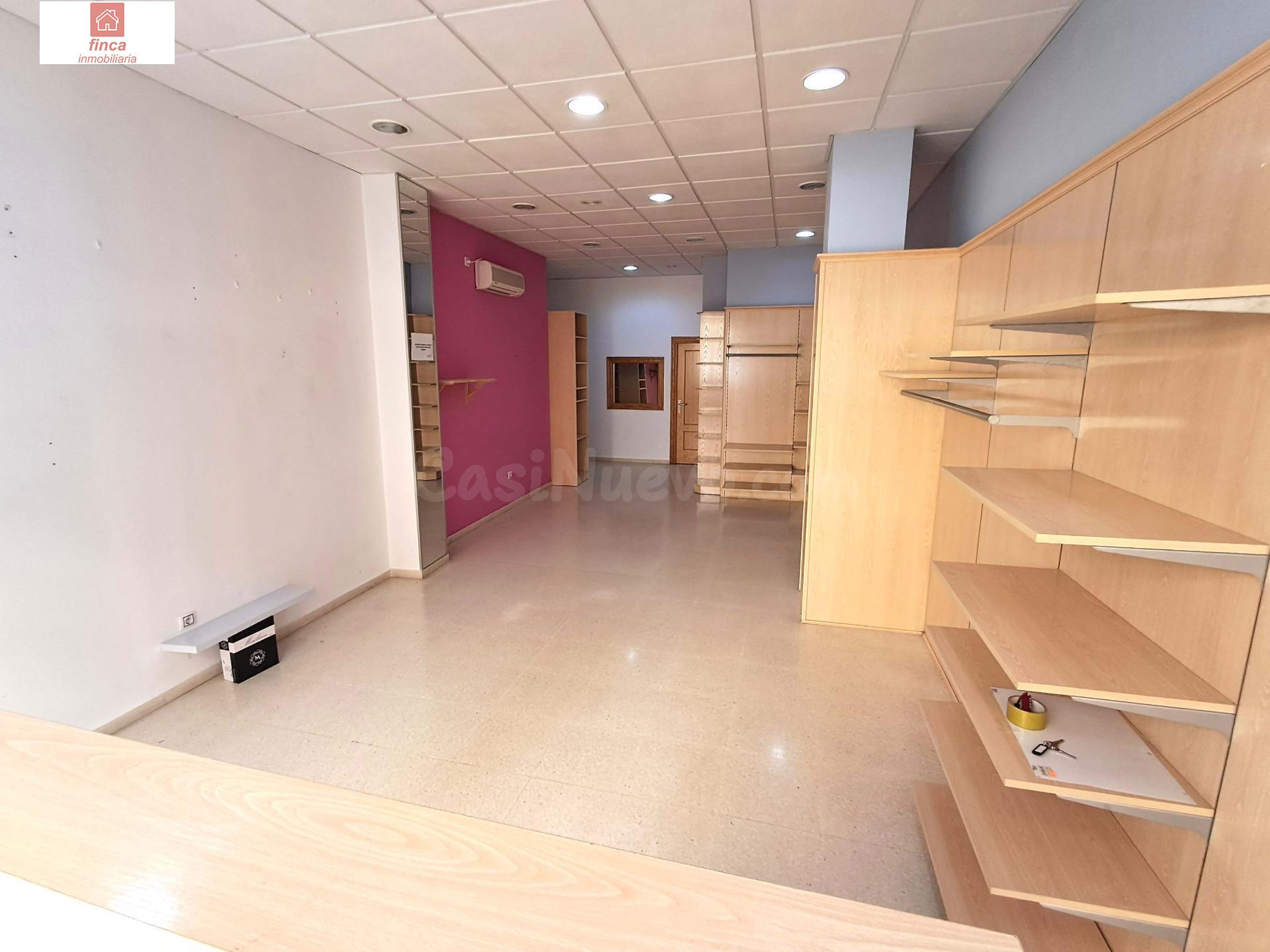 PUEBLA DE LA CALZADA, VENTA Y ALQUILER DE LOCAL COMERCIAL ACONDICIONADO, CON SPLIT DE AIRE ACONDICIONADO - foto 3