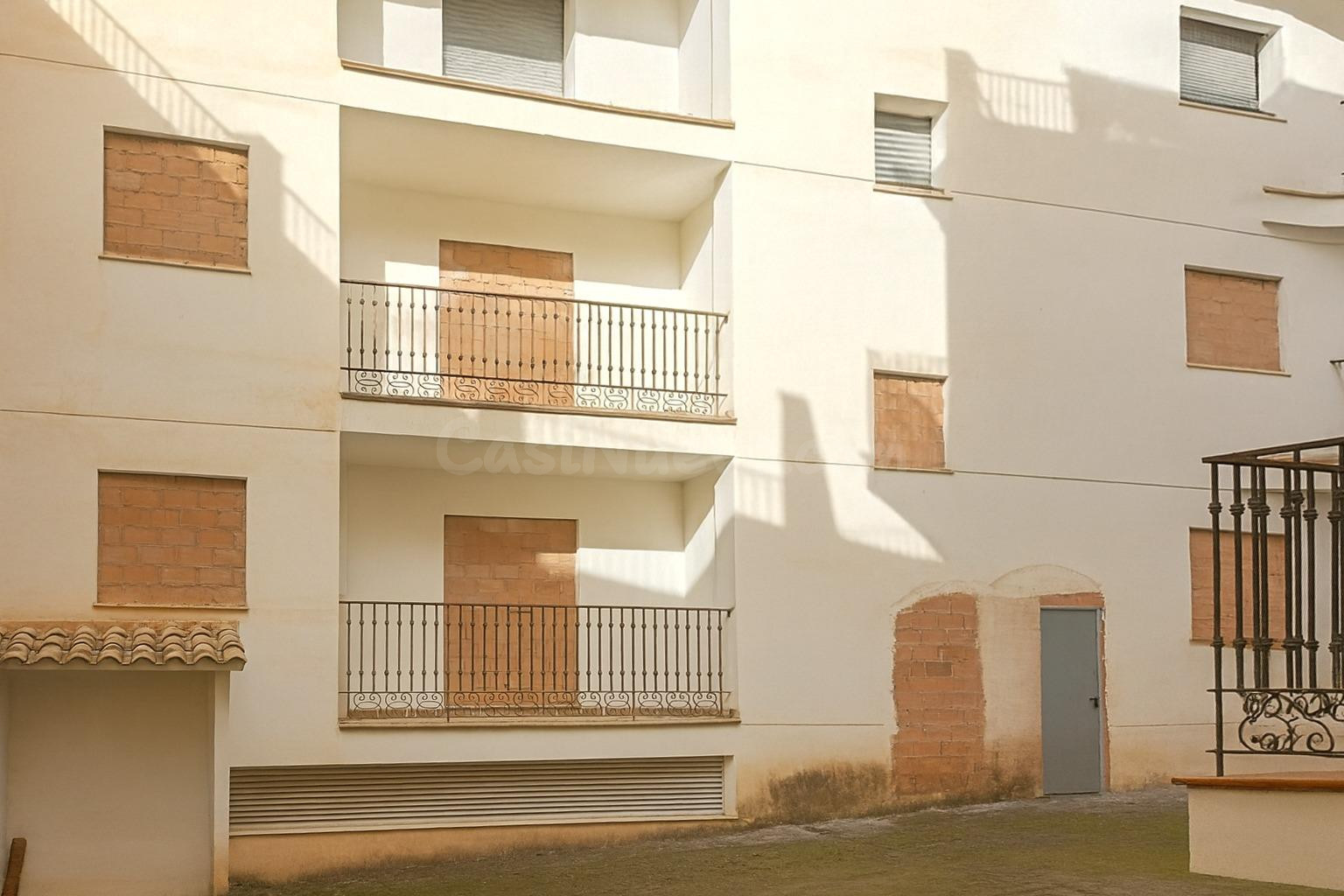 PROMOCIÓN DE PISOS DE OBRA NUEVA EN EL CENTRO DE LANJARÓN. - foto 2