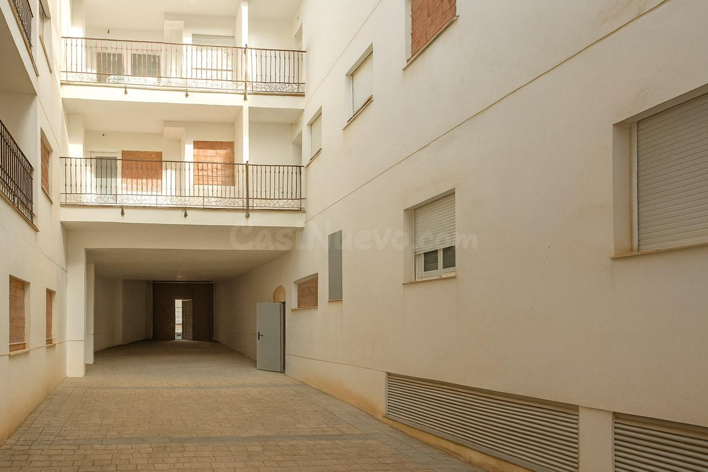 PROMOCIÓN DE PISOS DE OBRA NUEVA EN EL CENTRO DE LANJARÓN. - foto 5