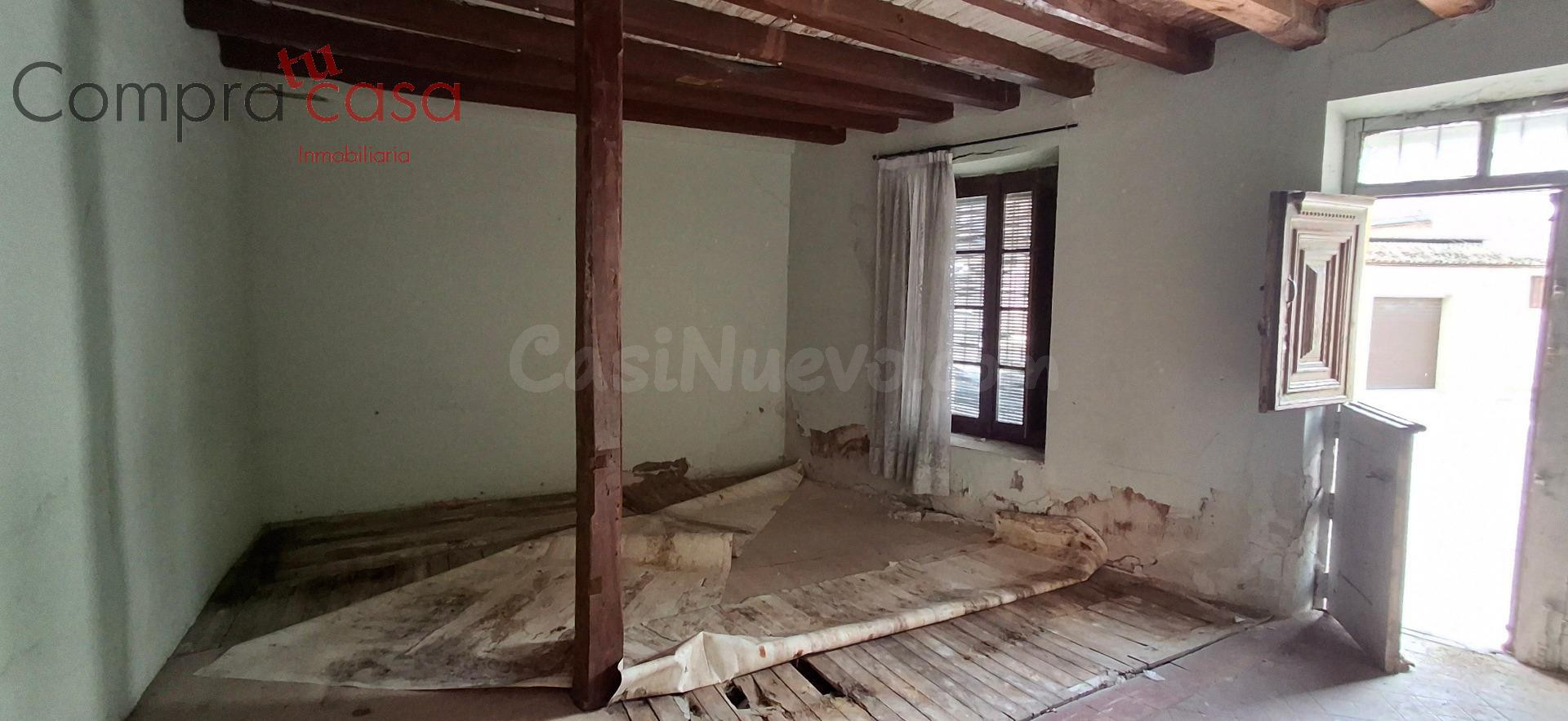 VENTA CASA CON PATIO EN NAVAS DE ORO.-.SEGOVIA - foto 2