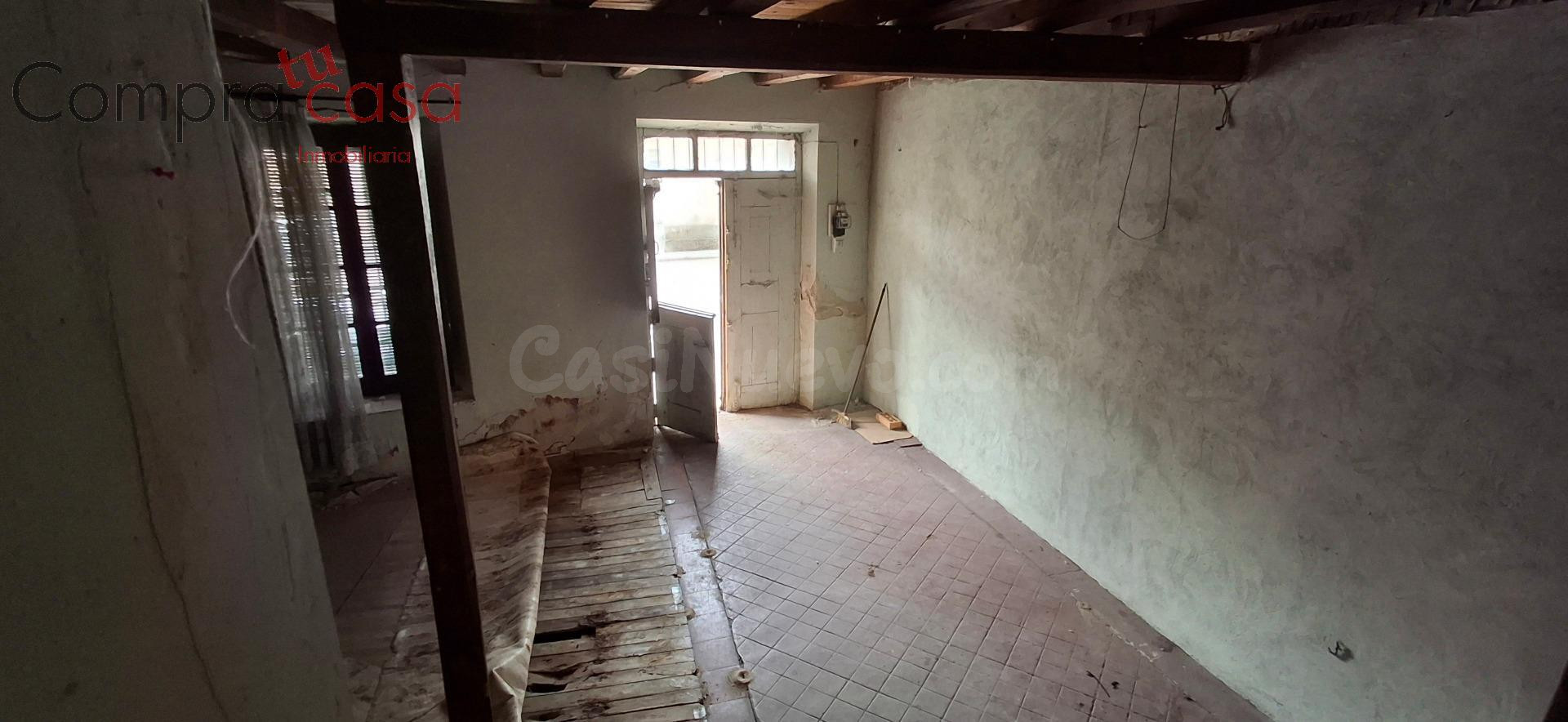 VENTA CASA CON PATIO EN NAVAS DE ORO.-.SEGOVIA - foto 3