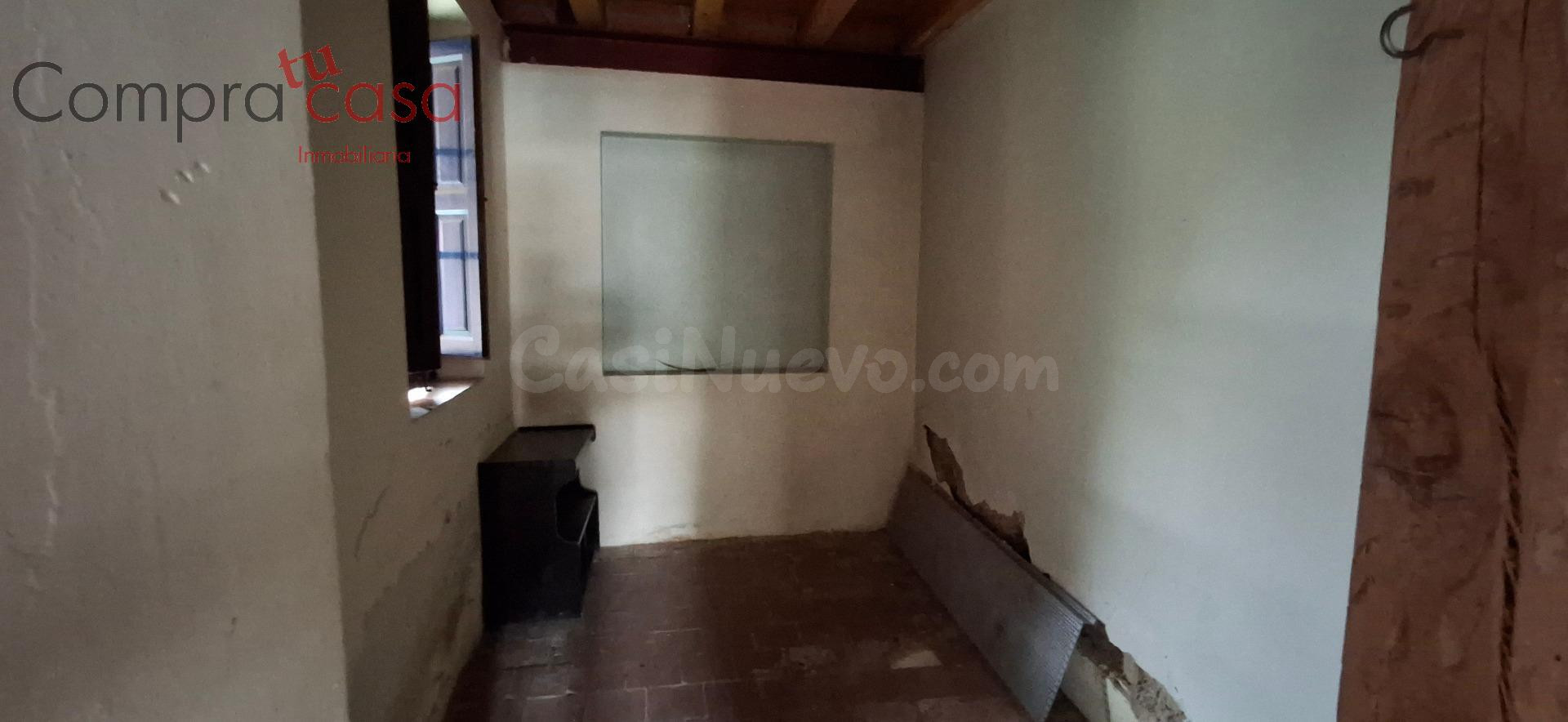 VENTA CASA CON PATIO EN NAVAS DE ORO.-.SEGOVIA - foto 4