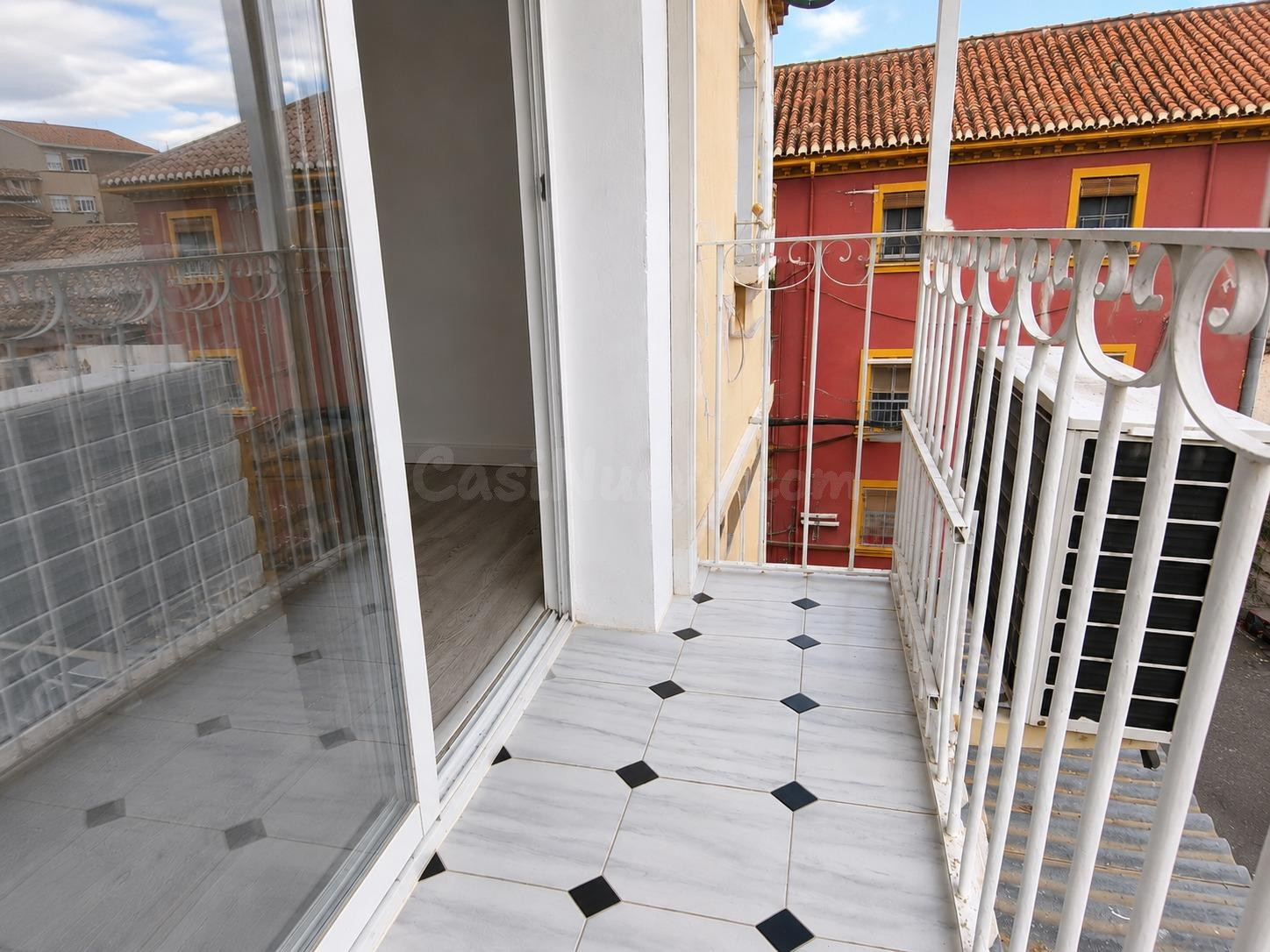 Piso en venta en Zaidín – Granada - foto 3