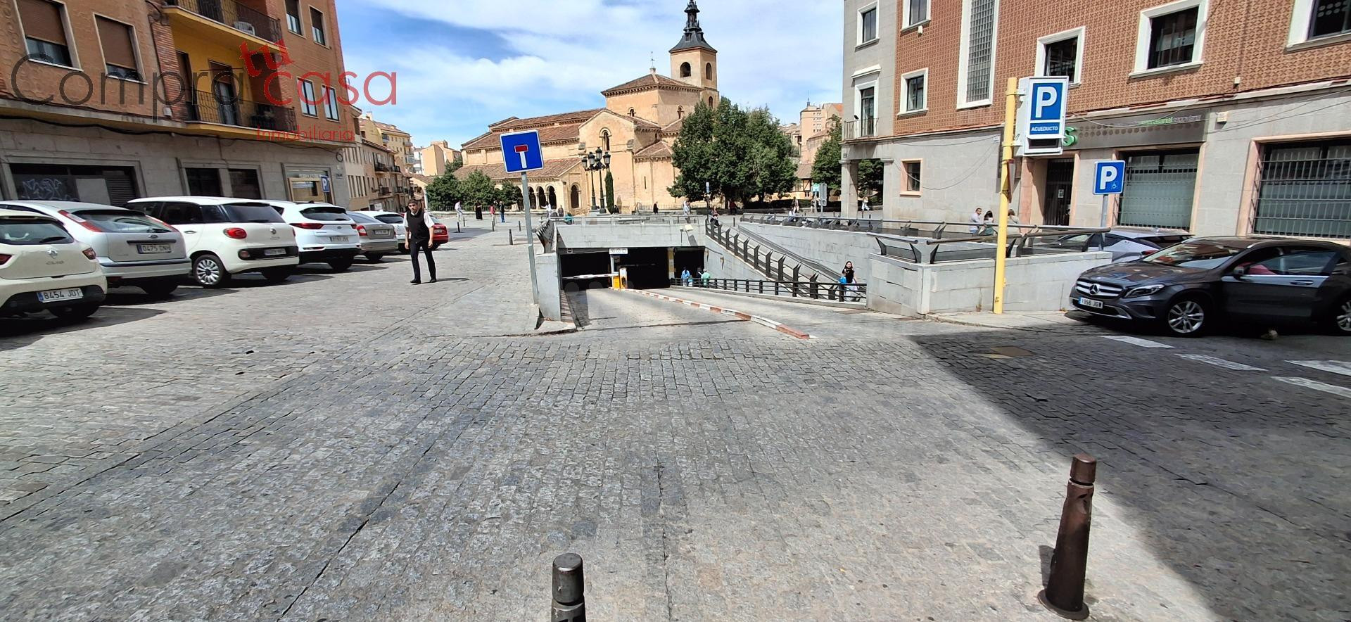 VENTA GARAJE AVENIDA DEL ACUEDUCTO.-.SEGOVIA. - foto 2