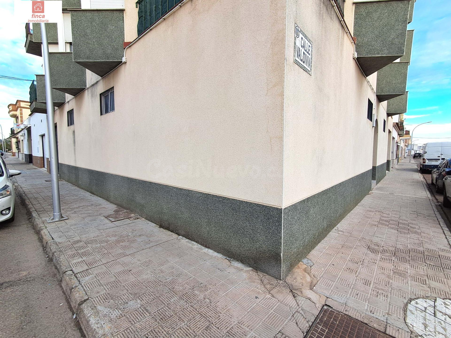 VENTA LOCAL EN MONTIJO EN LA ZONA DEL VALLE, ESQUINA CON DOS - foto 2