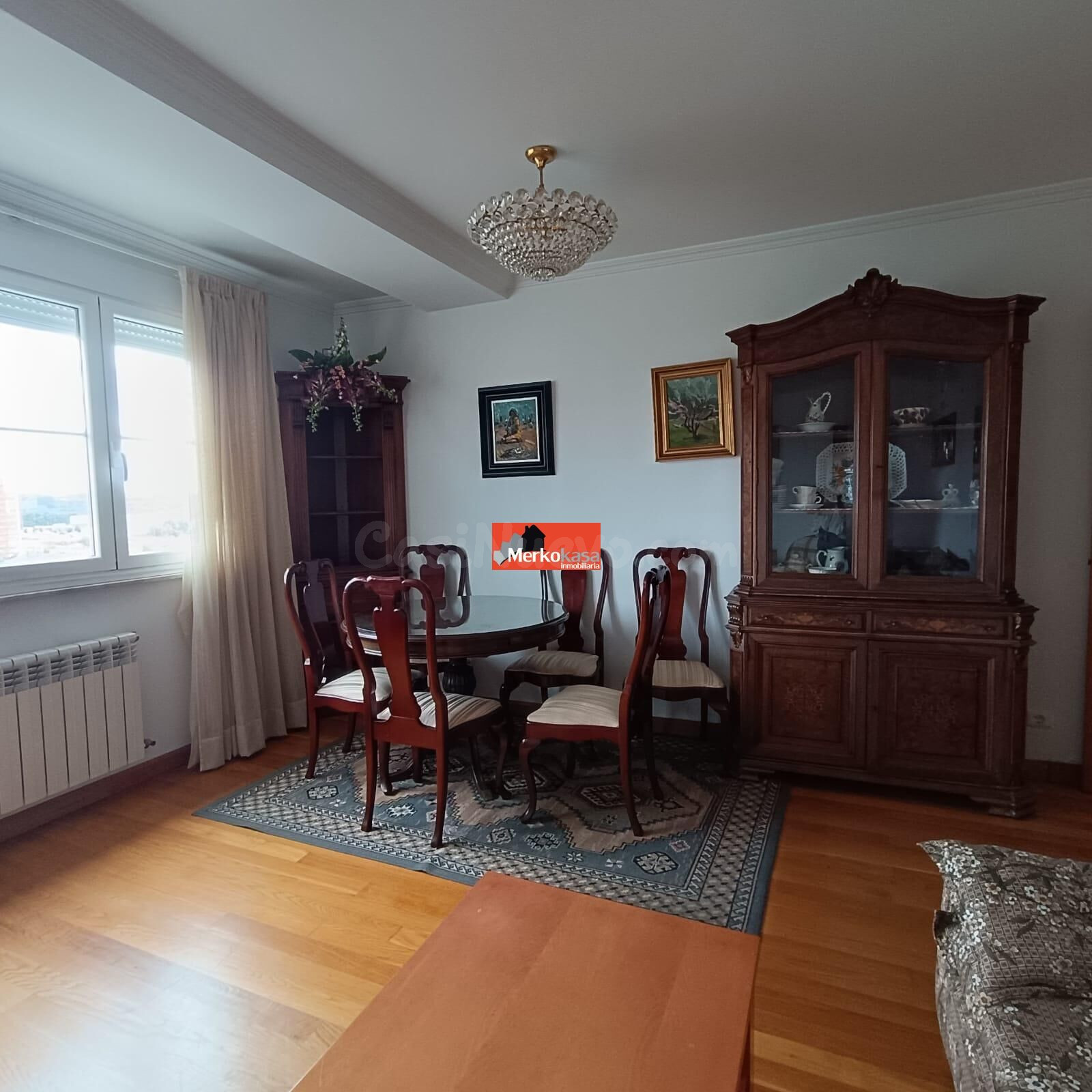 SE ALQUILA VIVIENDA DE CINCO DORMITORIOS EN AVD. DE MADRID!!! - foto 5