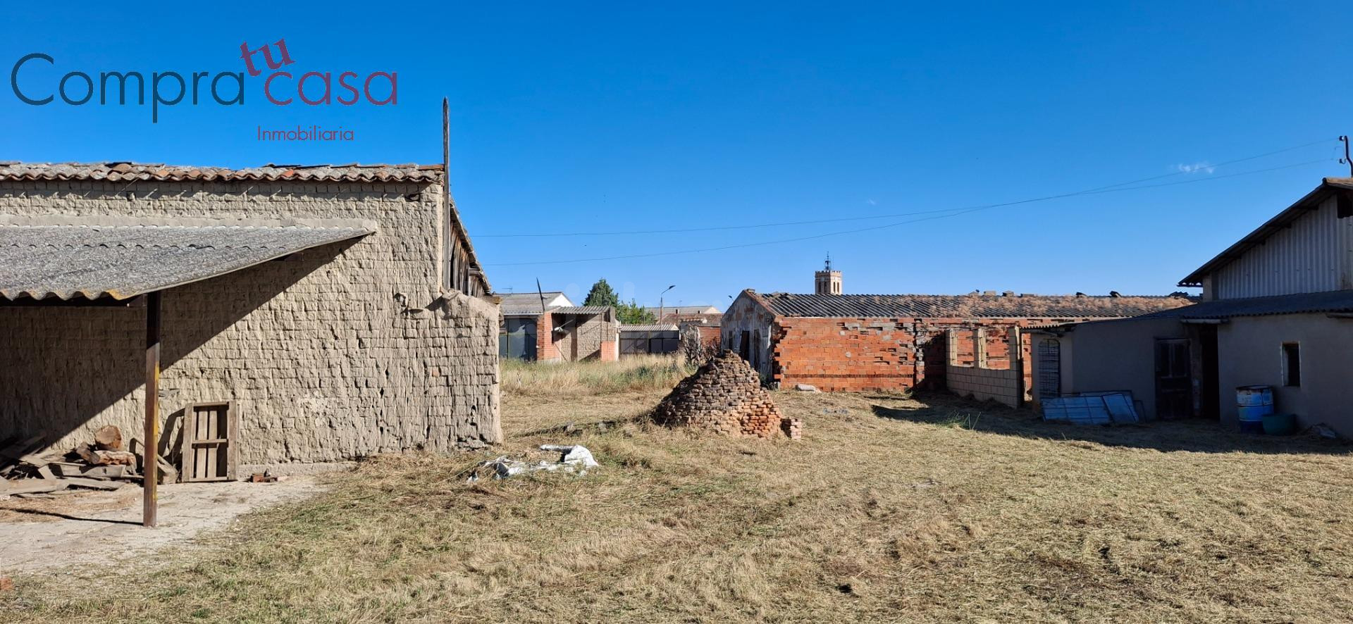 VENTA.-.NAVES CON CAMPA EN NAVAS DE ORO.-.SEGOVIA - foto 4