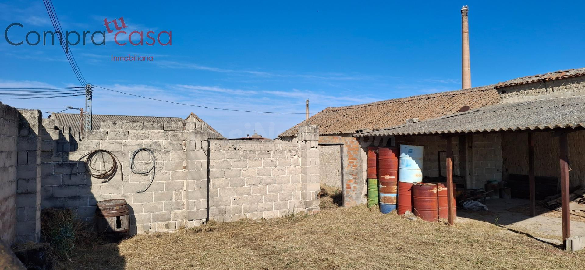 VENTA.-.NAVES CON CAMPA EN NAVAS DE ORO.-.SEGOVIA - foto 5