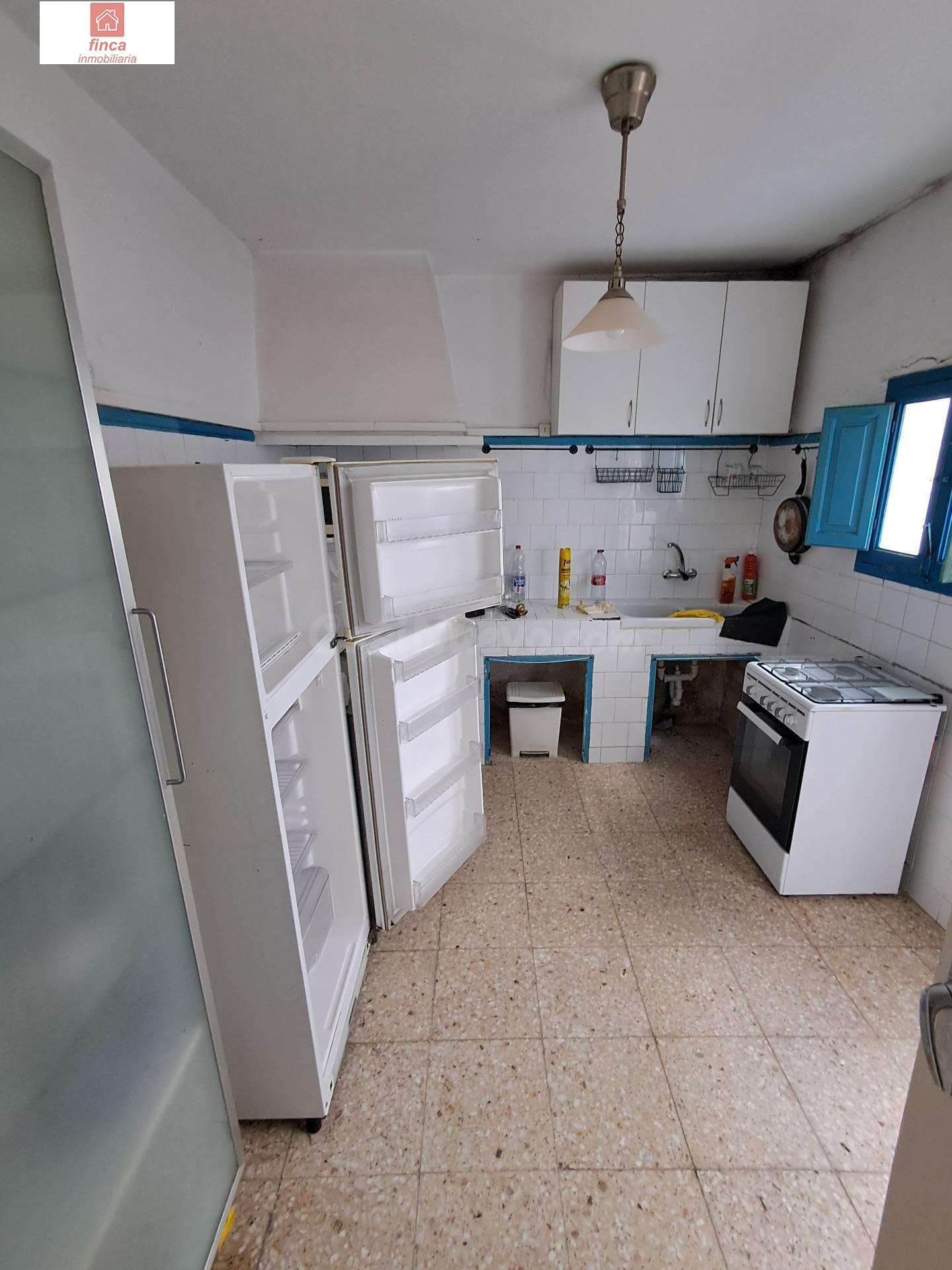 VENTA EN PUEBLA DE LA CALZADA, ZONA CENTRO, VIVIENDA A DOS CALLES, AMPLIA Y LUMINOSA - foto 5