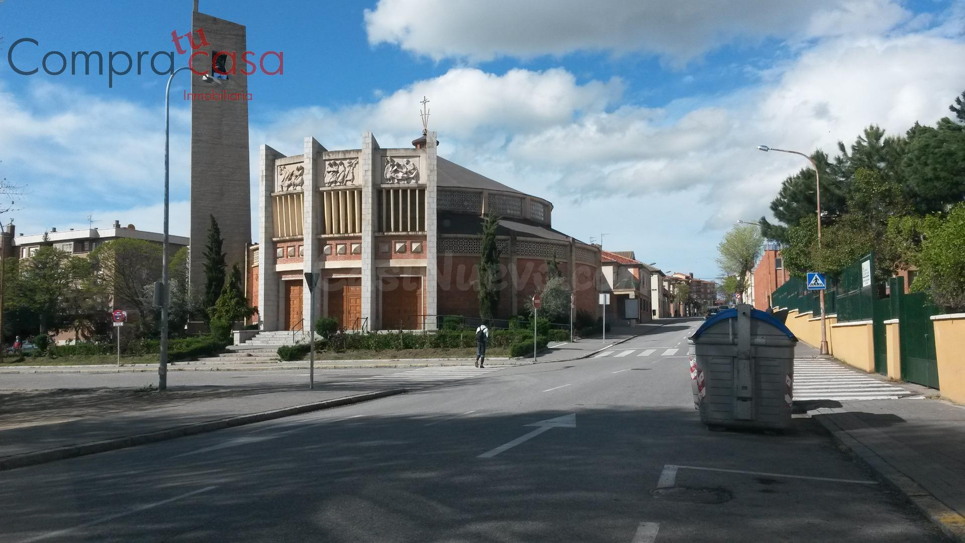 VENTA LOCAL/VIVIENDA BARRIO DEL CARMEN