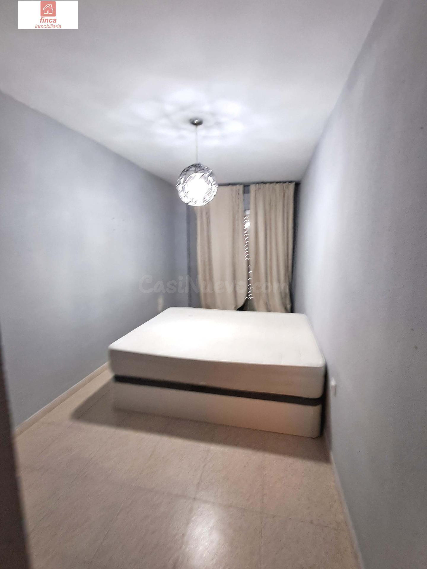VENTA PUEBLA DE LA CALZADA, ZONA CENTRO,  PISO EN 1ª PLANTA SIN ASCENSOR, AMPLIO PISO DE 120 M2, CON TERRAZA, Y DOS PLAZAS DE GARAJE - foto 5