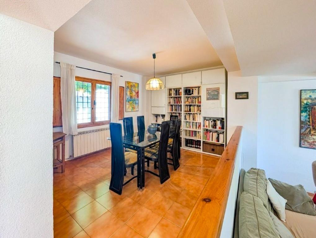 Casa o chalet en venta en Calle Mulhacen - foto 3
