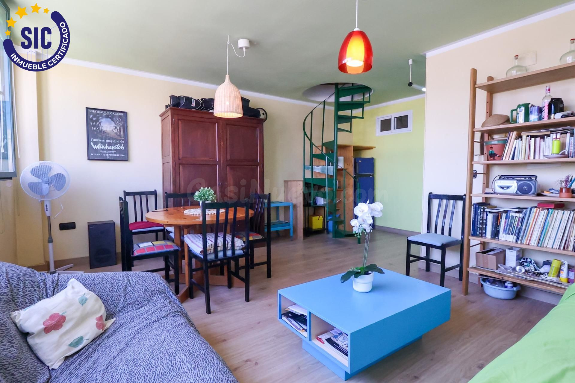 APARTAMENTO DUPLEX CON SOLARIUM DE 59 M2 CON TERRAZA Y CUBIE - foto 4