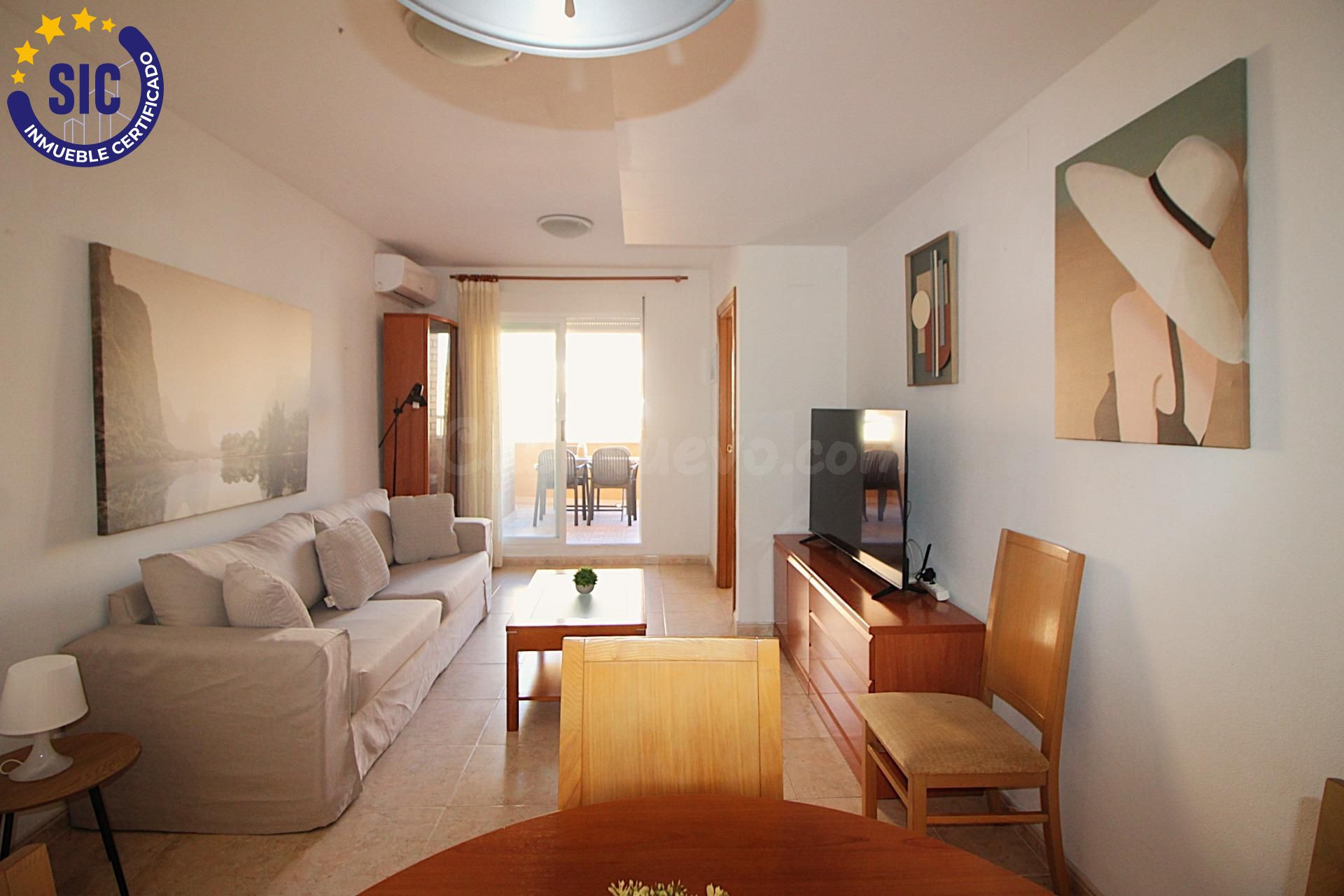 Bonito apartamento en primera línea zona Magic World (Marina - foto 4