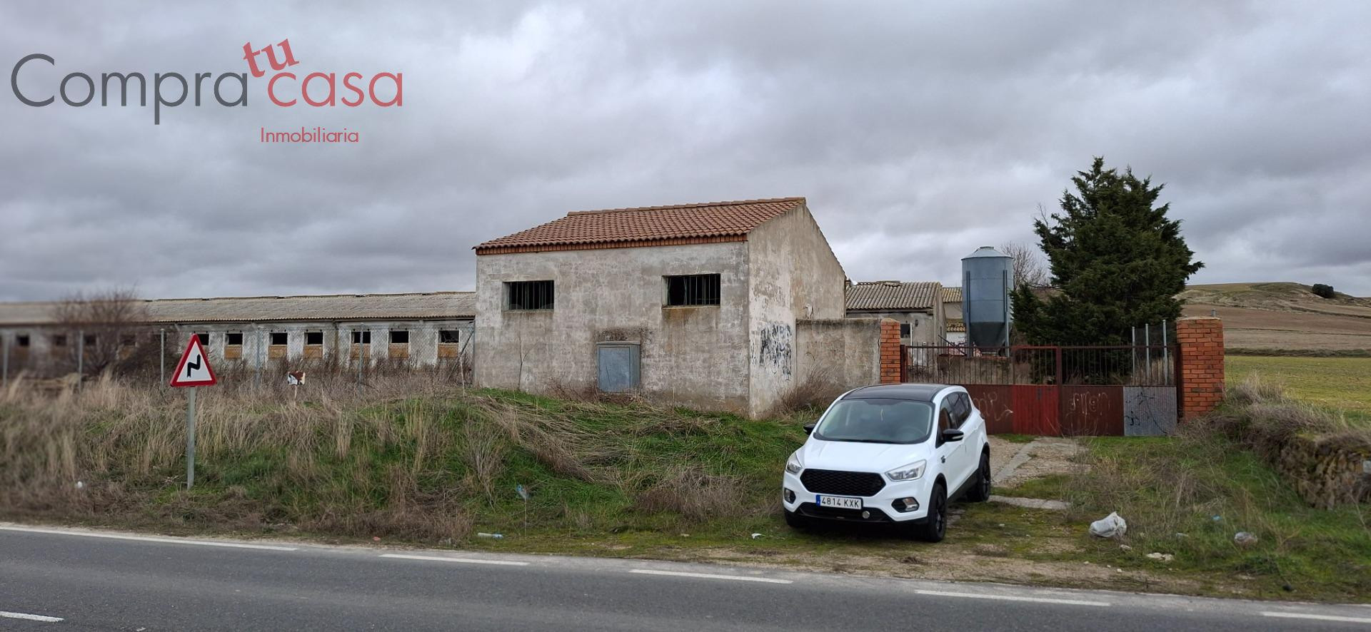 VENTA NAVES HONTANARES DE ERESMA SEGOVIA