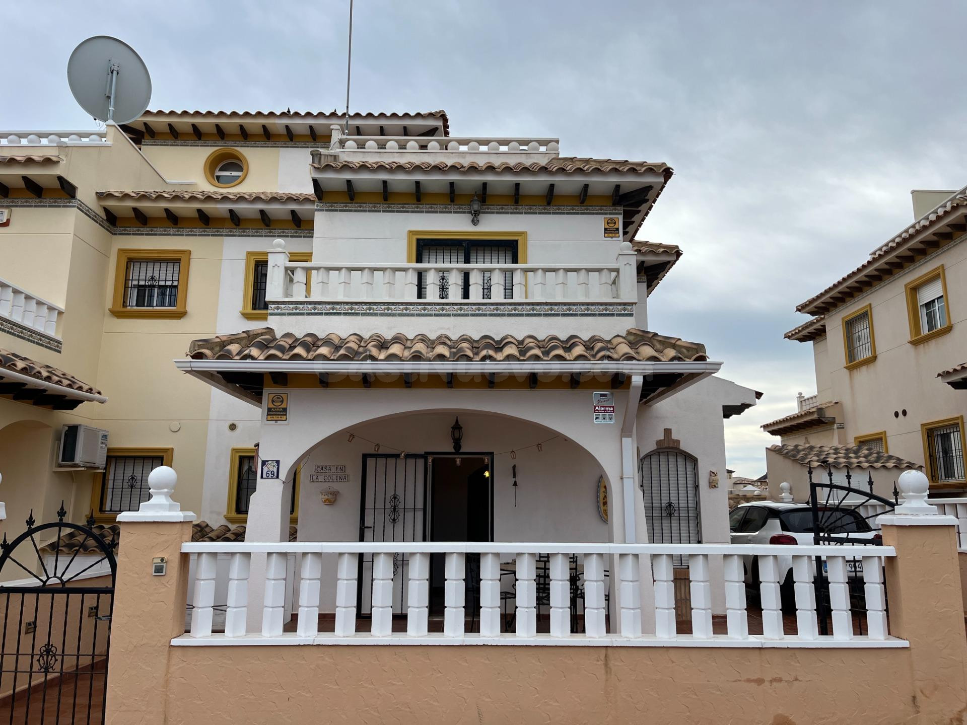 Dúplex Moderno en Lomas de Cabo Roig - Vacacional
