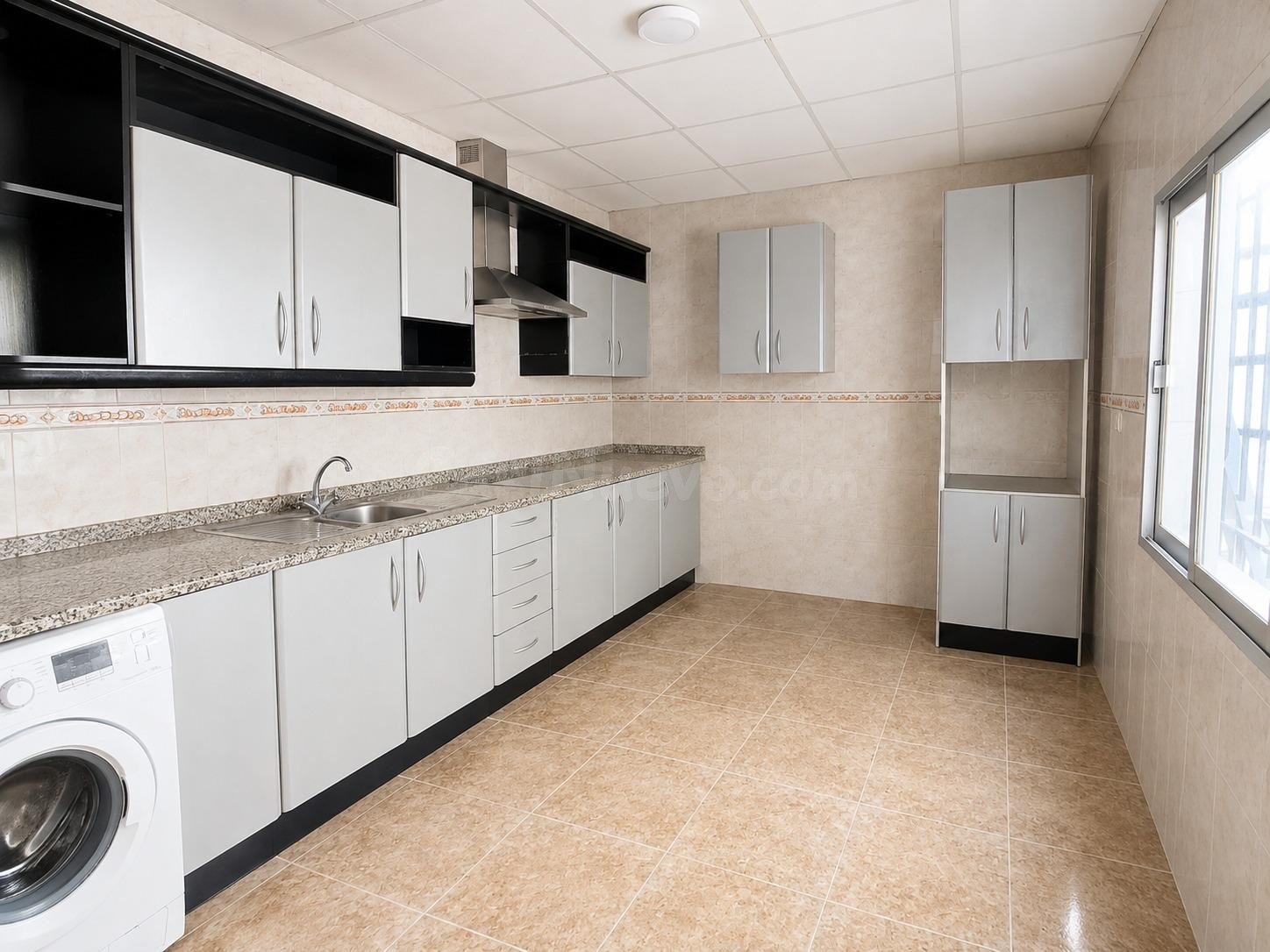 UNA CASA PARA VIVIRLA, NO PARA QUEDARSE SIN ESPACIO EN LACHA - foto 5
