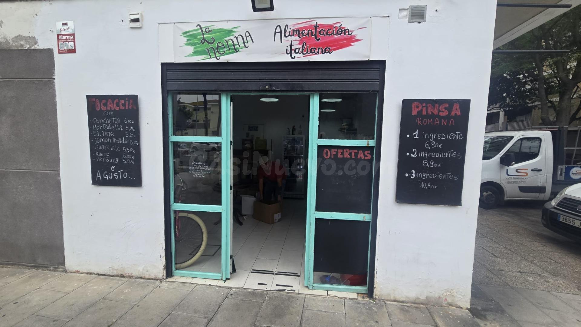 Local Comercial en Avenida Sanidad Pública