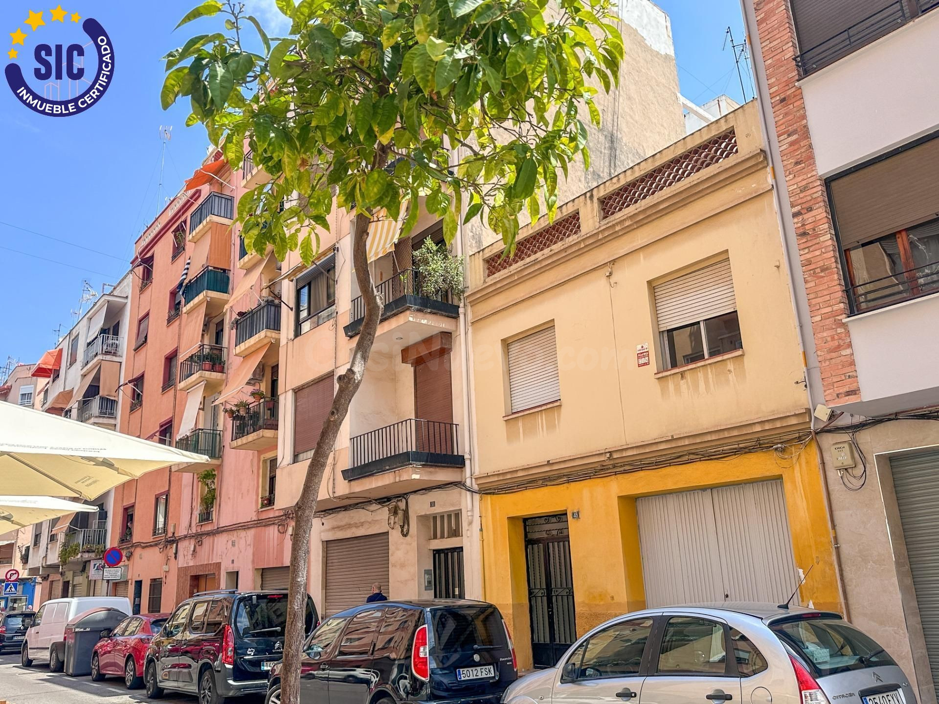 Casa en zona Avda. Capuchinos de planta baja y dos alturas en Castellón