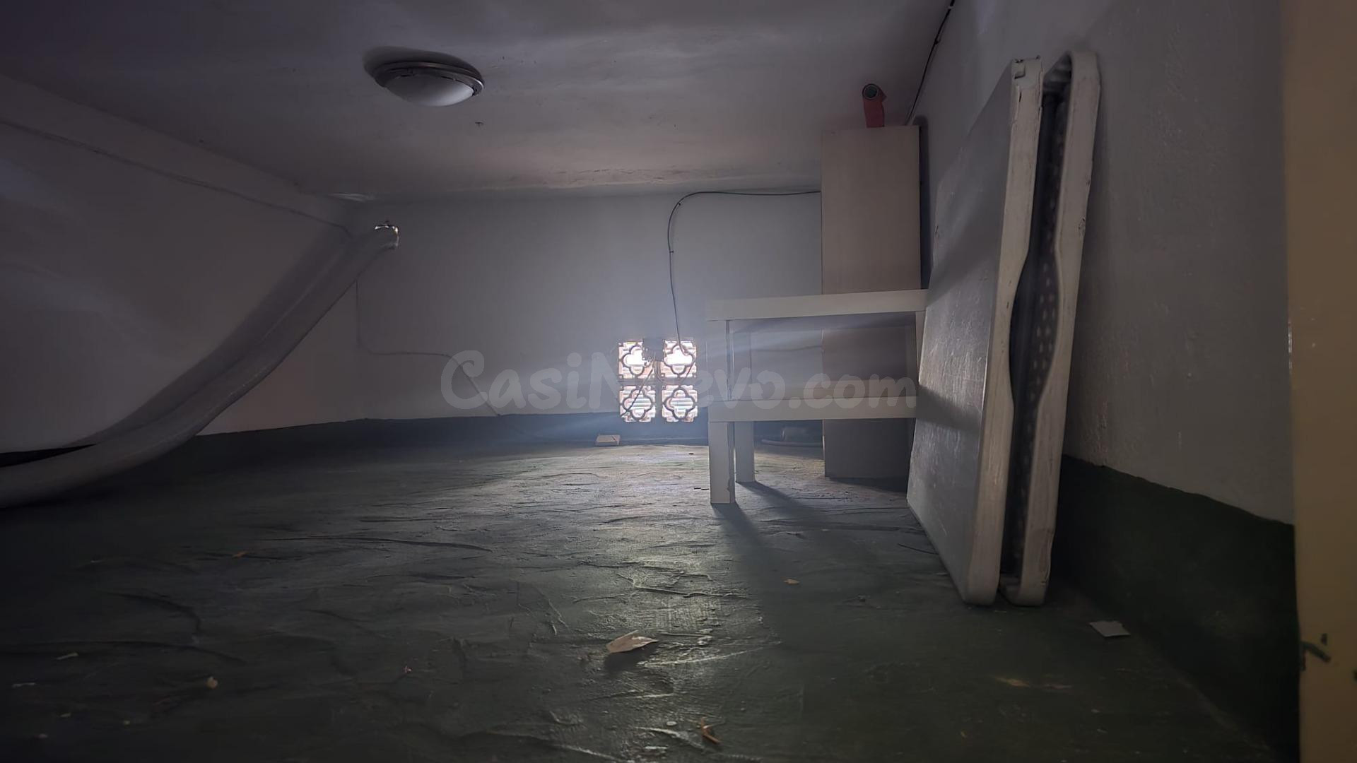 Local comercial en una de las zonas más activas de negocios - foto 4