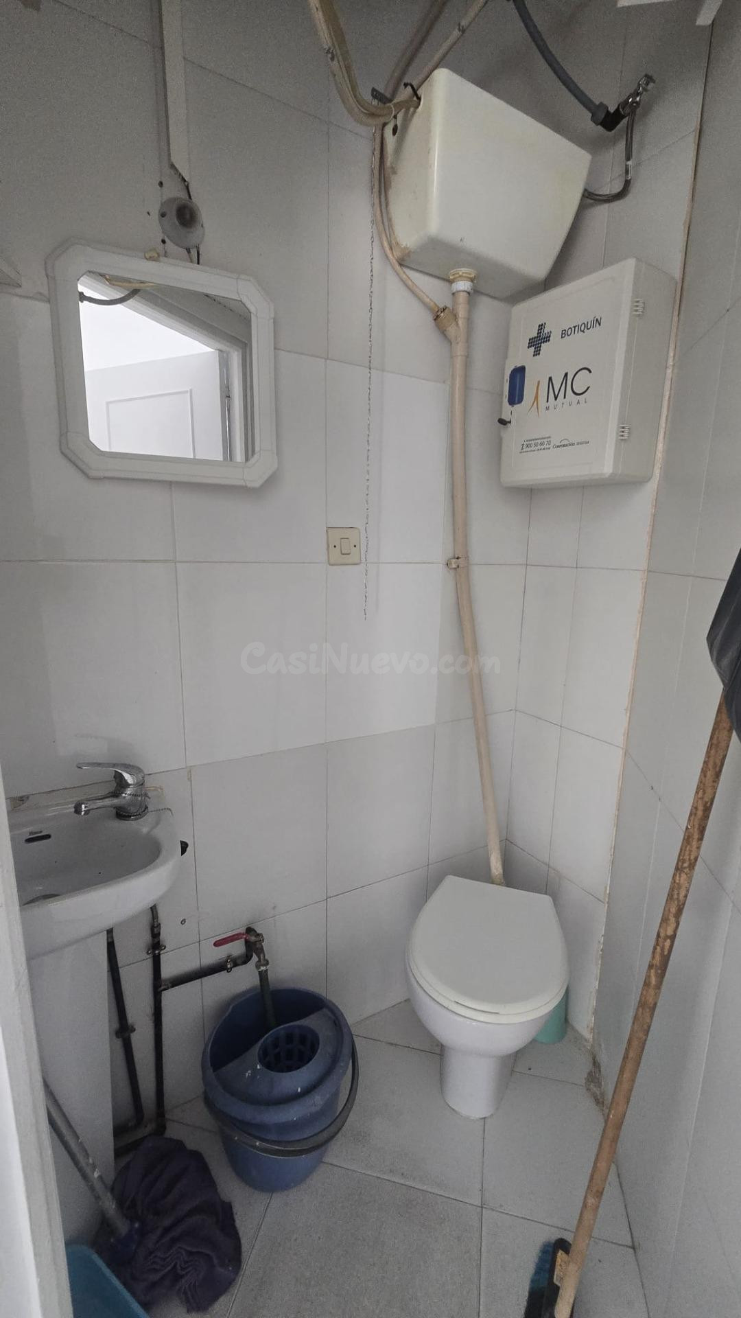 Local comercial para despacho o pequeño negocio en el barrio - foto 4