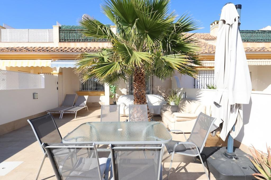 Impecable Adosado en Cabo Roig, Vacacional - €1300/mes - foto 4